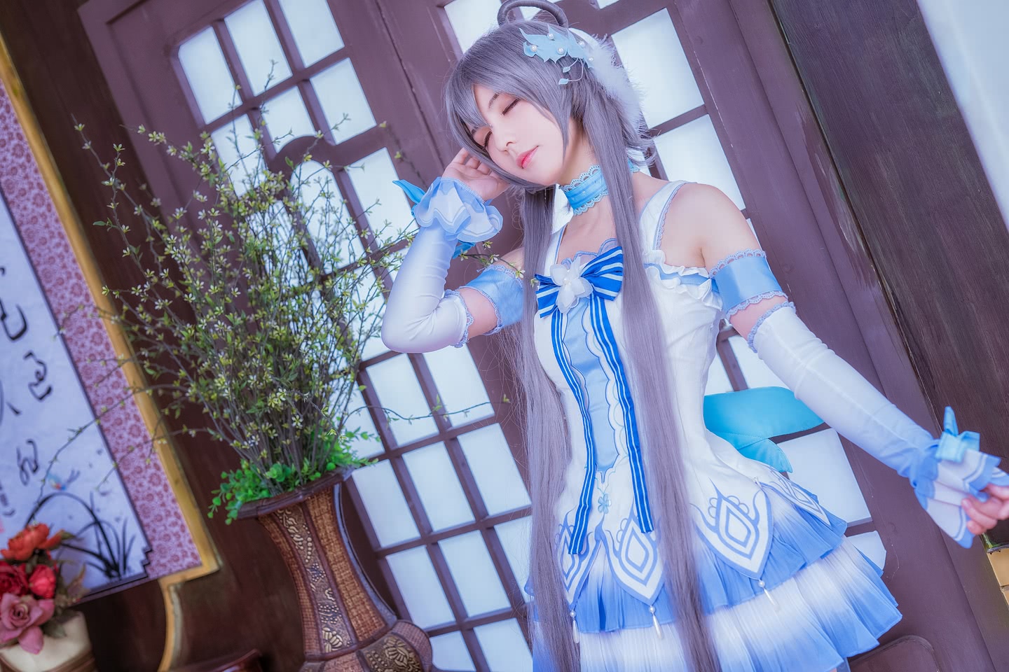 cos: Vsinger 秋眠洛天依 小姐姐分类 第4张